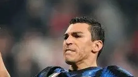 颜骏凌：队长使命在肩，信心满满助力球队不断前行