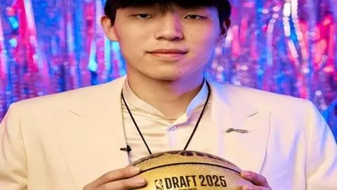 英超黑马惊险取胜，阿森纳落后亚军4分，七队同分紧追不舍仅差5分